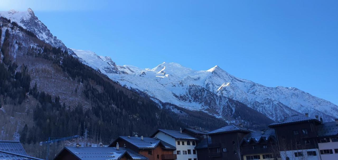 Appt 4 /5 Pers - 3 Min. Centre Ville Chamonix Buitenkant foto
