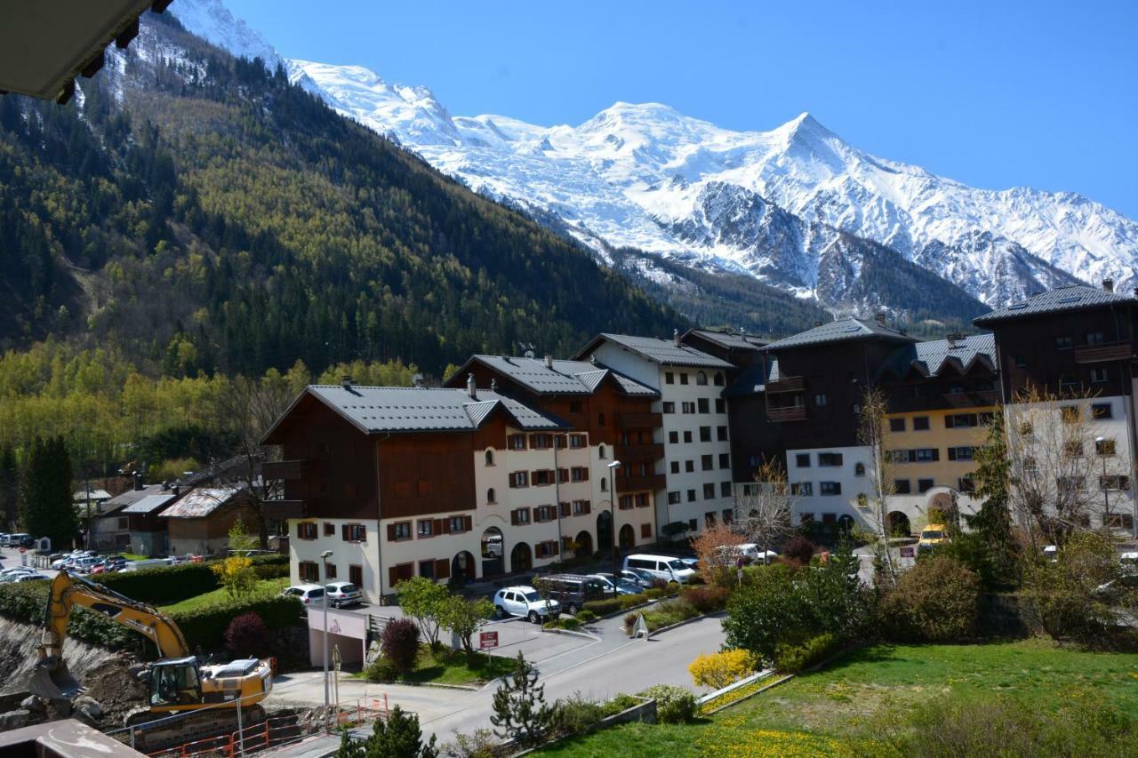 Appt 4 /5 Pers - 3 Min. Centre Ville Chamonix Buitenkant foto
